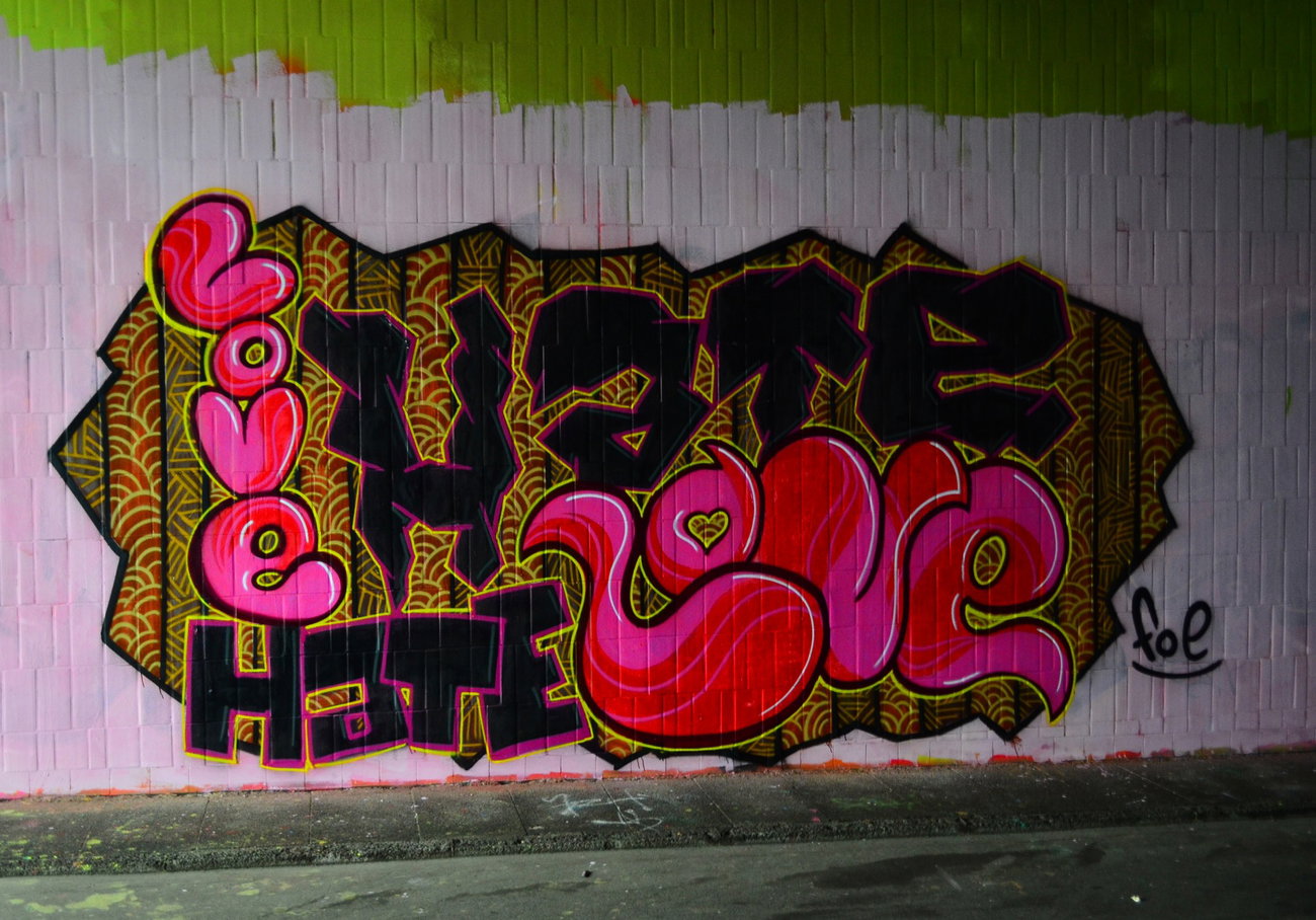 Graffiti Wall - Photo by FOESandFriends - Love, Hate, FOE