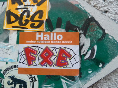 Graffiti Street Art - Photo by FOESandFriends - Sticker, FOE, Crew