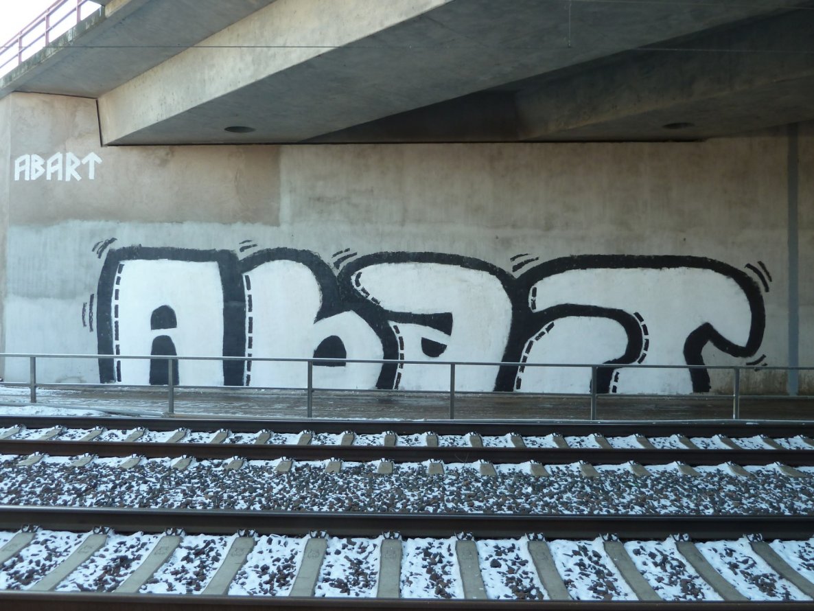 Graffiti Bombing - Photo by FOESandFriends - Abart, FOE, Crew