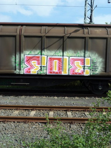 Graffiti Train - Photo by FOESandFriends - FOE, Crew, Cru