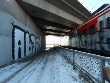 Graffiti Bombing - Photo by FOESandFriends - Abart, FOE, Crew