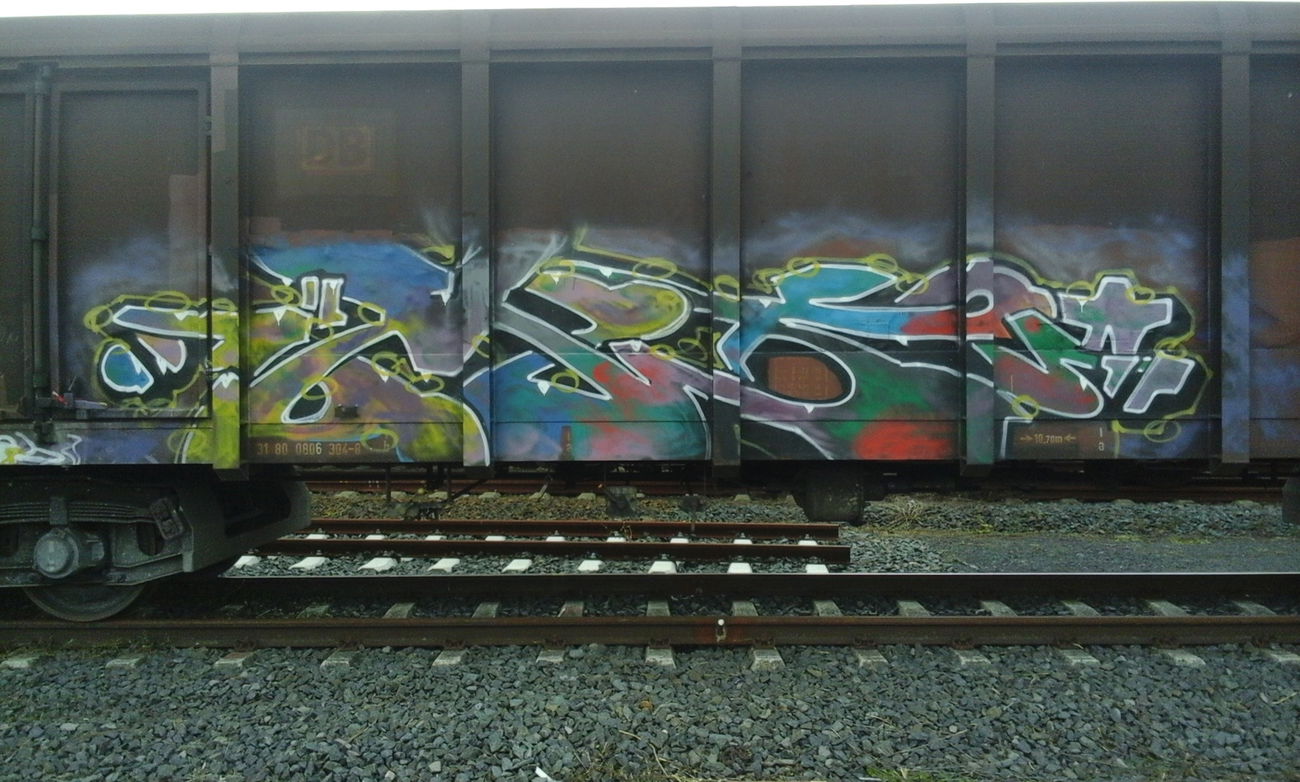 Graffiti Train - Photo by FR8SPOT - freight, fr8