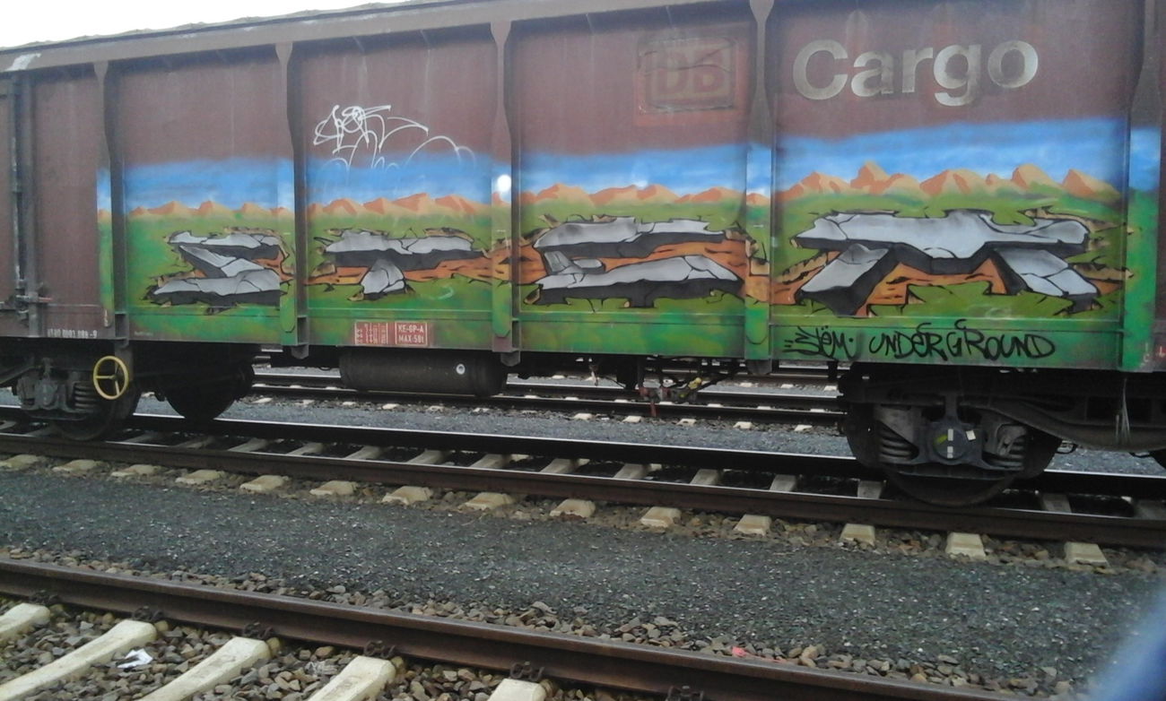 Graffiti Train - Photo by FR8SPOT - freight, fr8