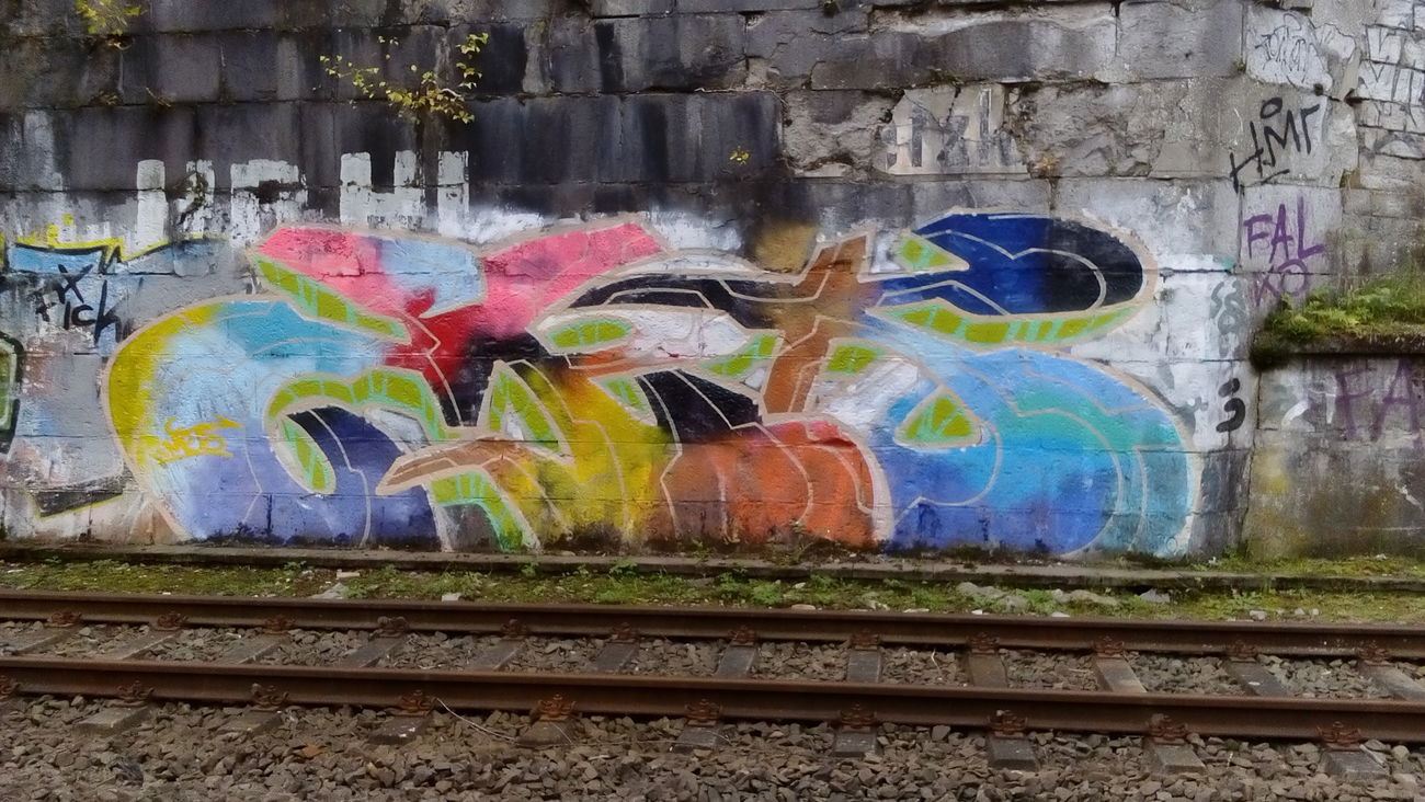 Graffiti Wall in Niemcy - Photo by FR8SPOT - mets