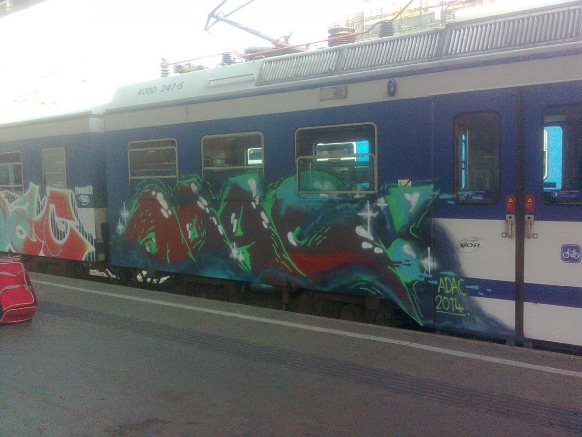 Graffiti Train - Photo by FRMONE - ADAC (2014)