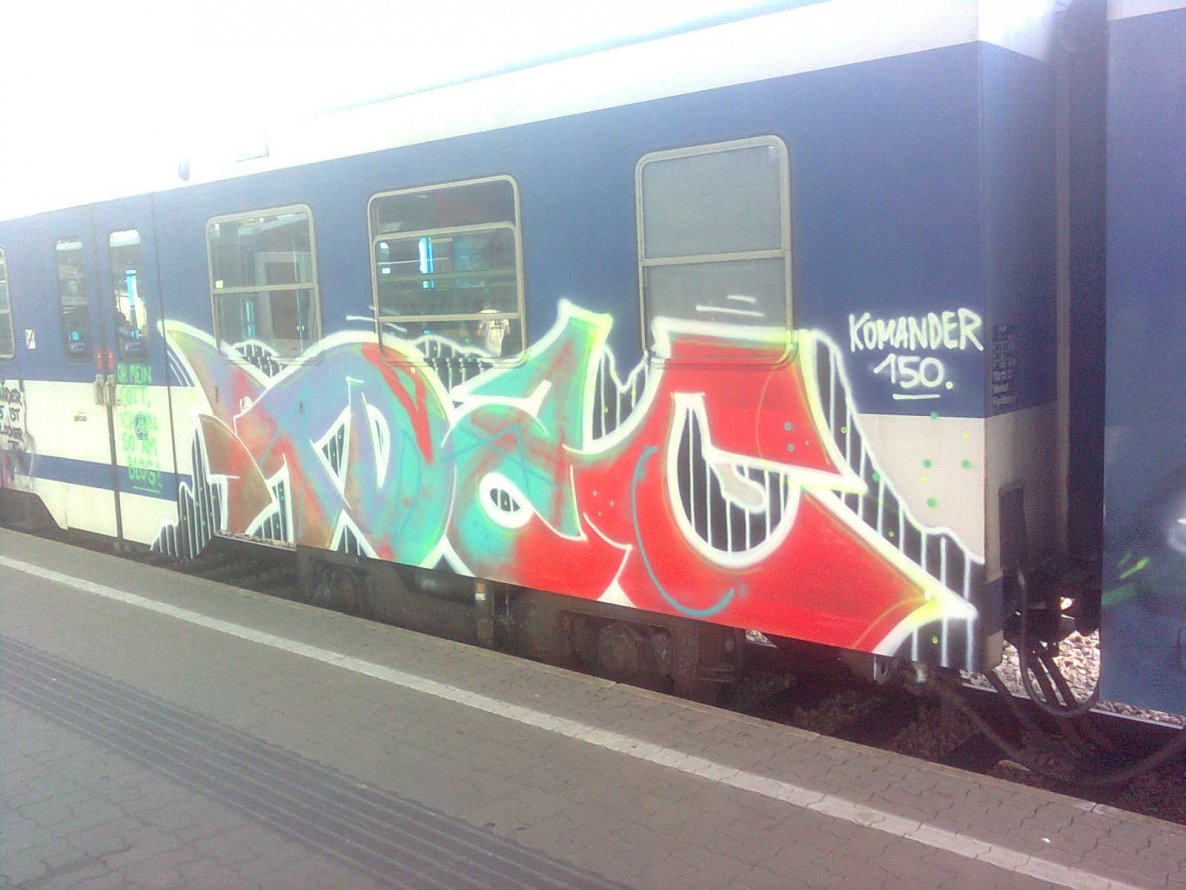 Graffiti Train - Photo by FRMONE - adac (2k14)