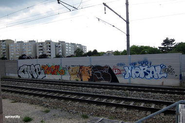 Graffiti Bombing - Photo by FRMONE - CMB, Tuck, BGS