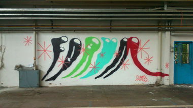 Graffiti Wall - Photo by FRMONE - Forum