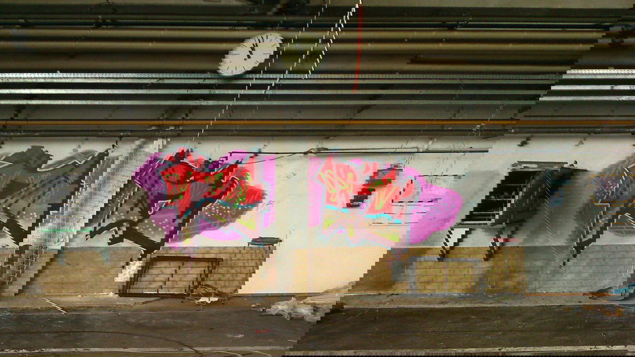 Graffiti Wall - Photo by FRMONE - MalR