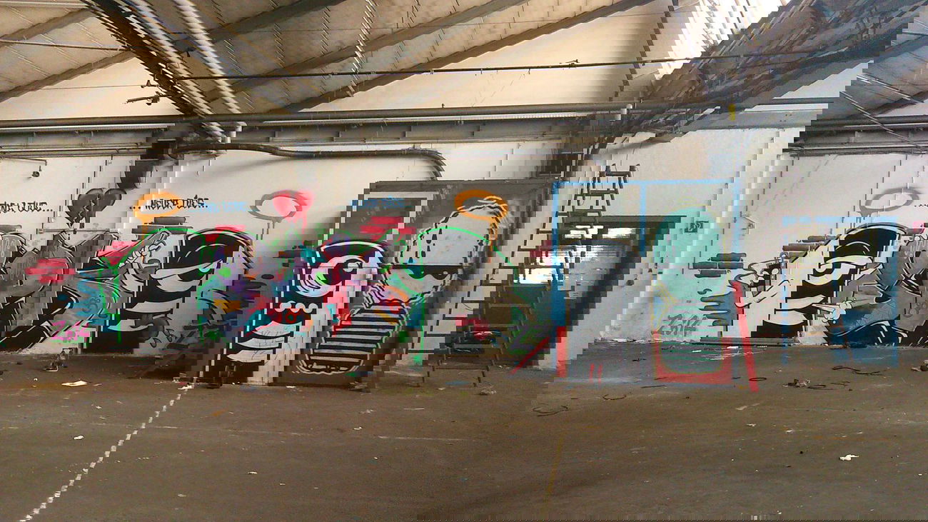 Graffiti Wall - Photo by FRMONE - SPEAKER