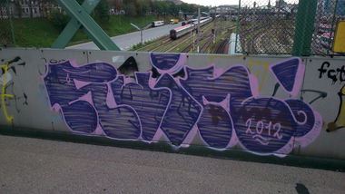 Graffiti Bombing - Photo by FRMONE