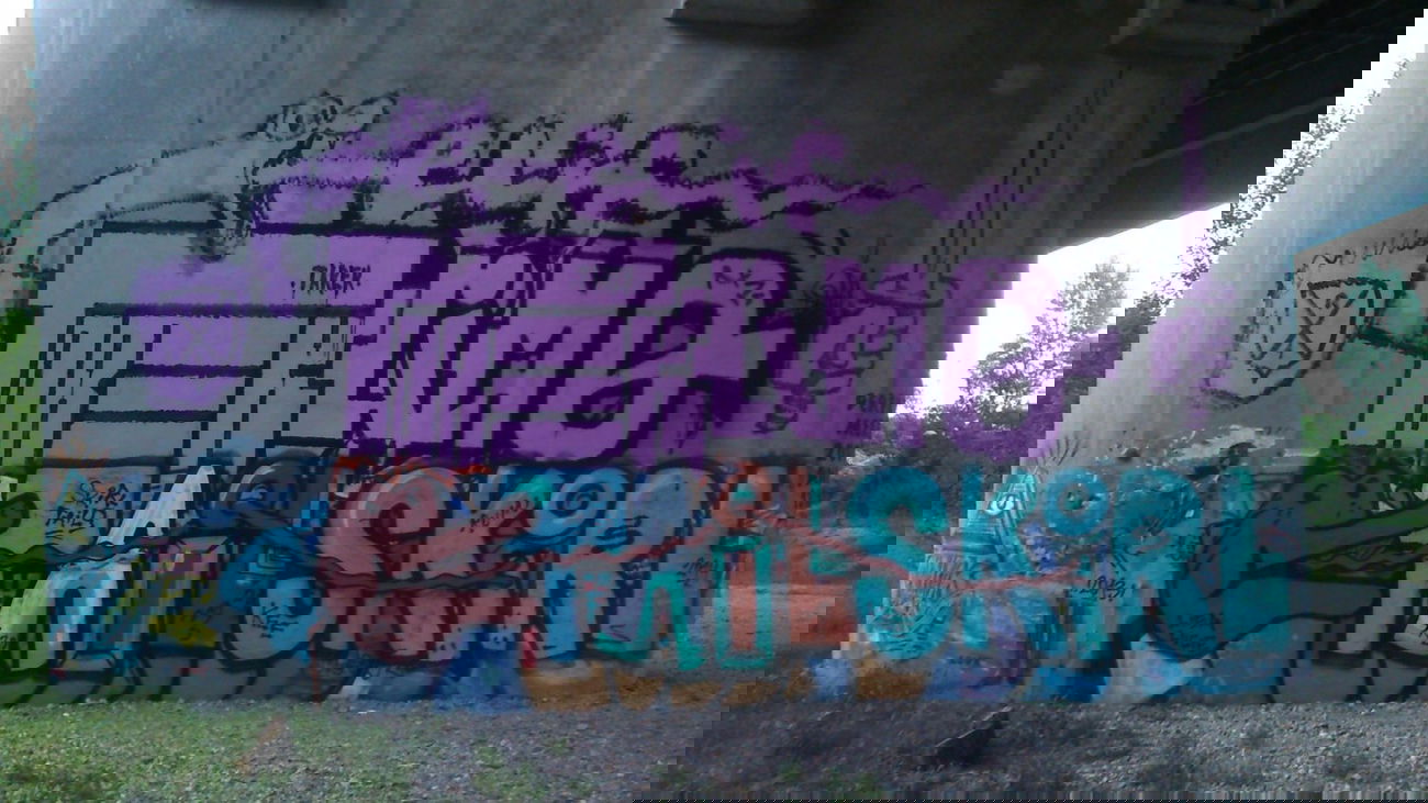 Graffiti Wall - Photo by FRMONE