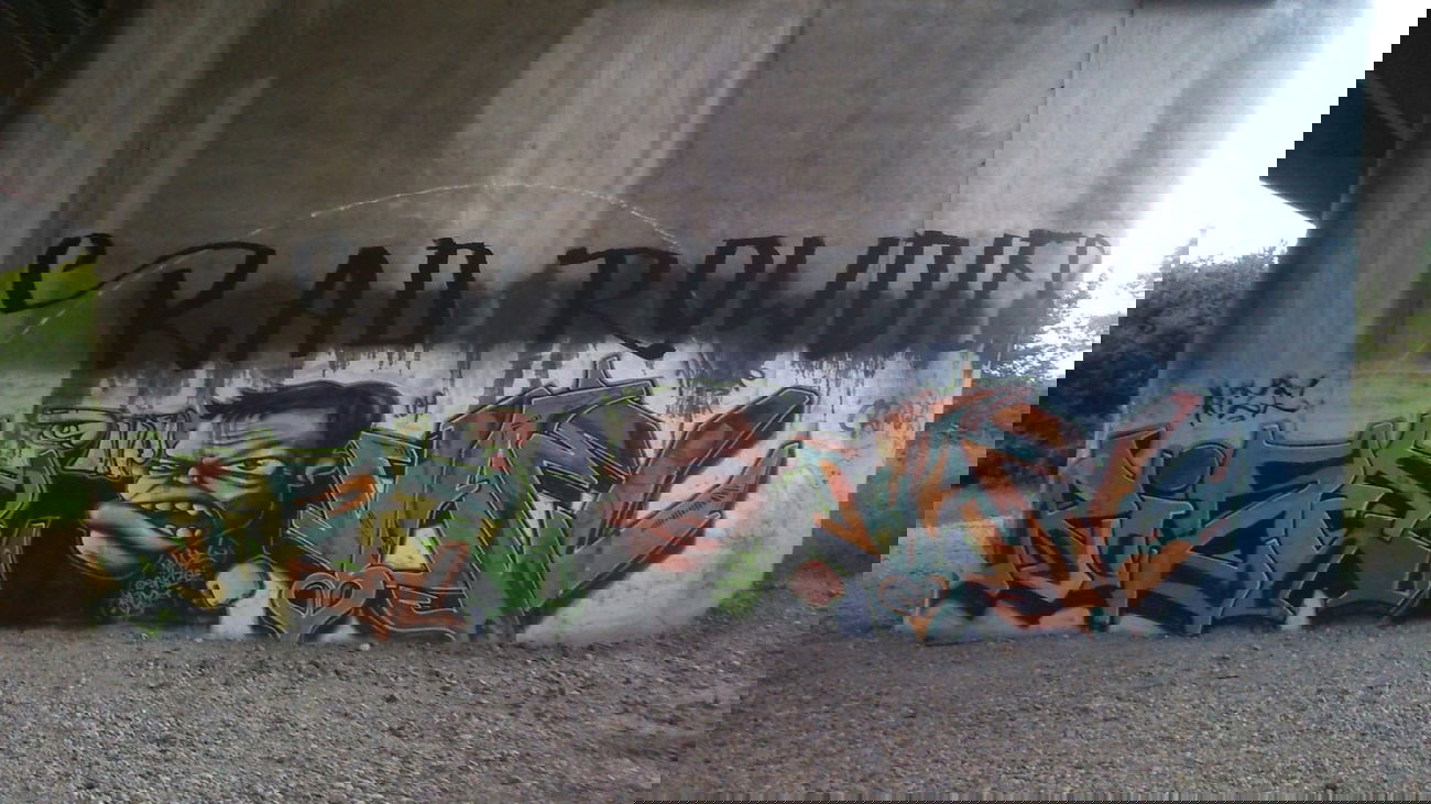 Graffiti Wall - Photo by FRMONE