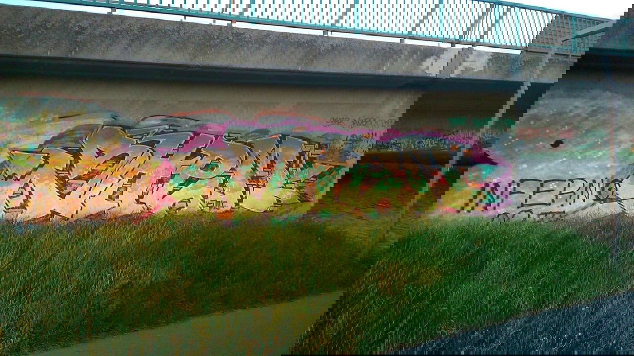 Graffiti Wall - Photo by FRMONE