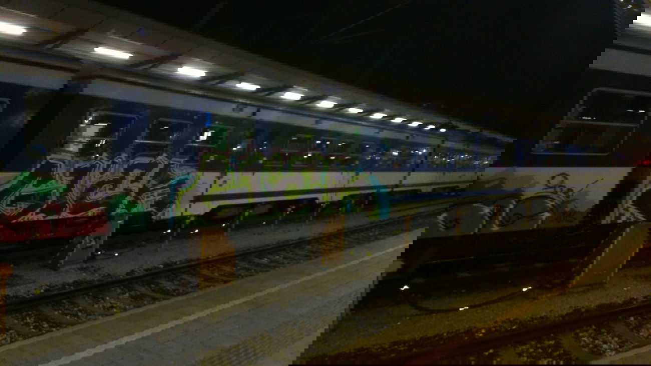 Graffiti Train - Photo by FRMONE