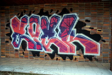 Graffiti Wall - Photo by FROMHEROTOZERO