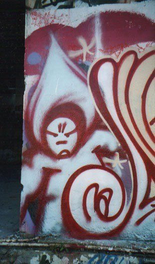 Graffiti Wall - Photo by FURAX - FURAX