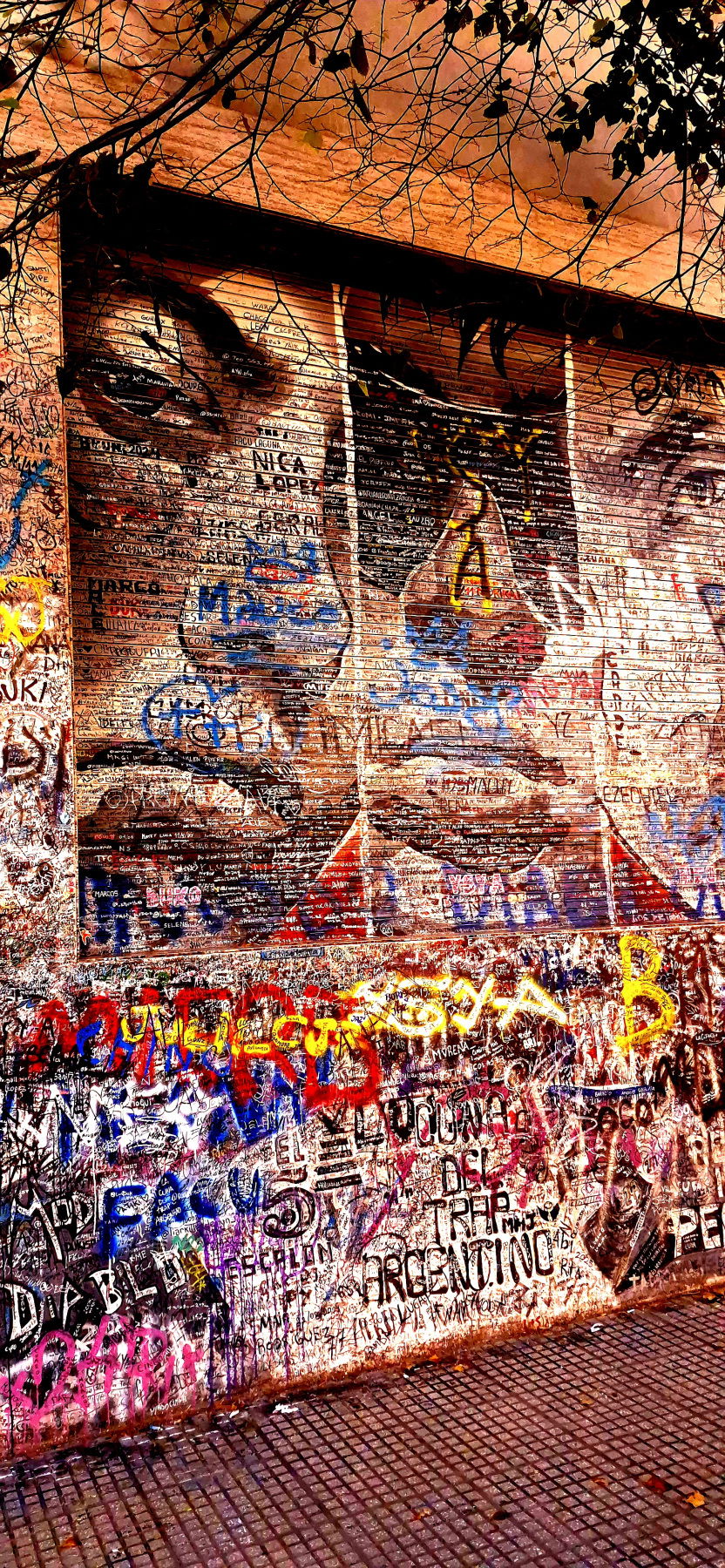 Graffiti Wall - Photo by Fabio77 - streetart, graffitis (2025)