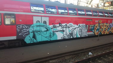 Graffiti Train in Hamburg - Photo by Fabsen - rätsel, regio, Hamburg (2014)