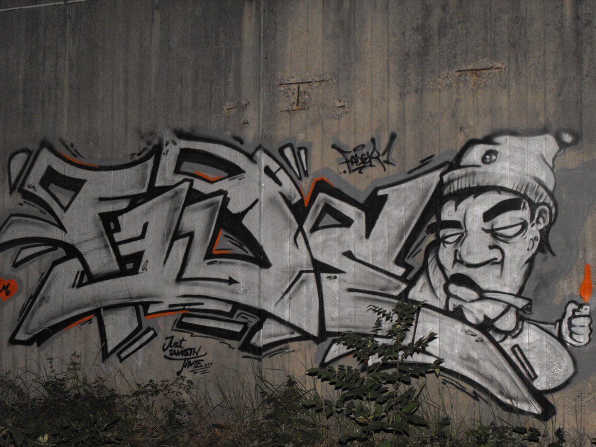 Graffiti Wall - Photo by FaderOne