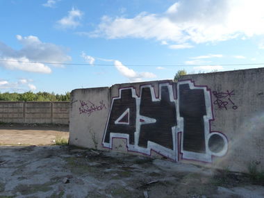 Graffiti Bombing - Photo by Fakre - ??? (2013)