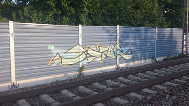 Graffiti Bombing - Photo by FameBalken