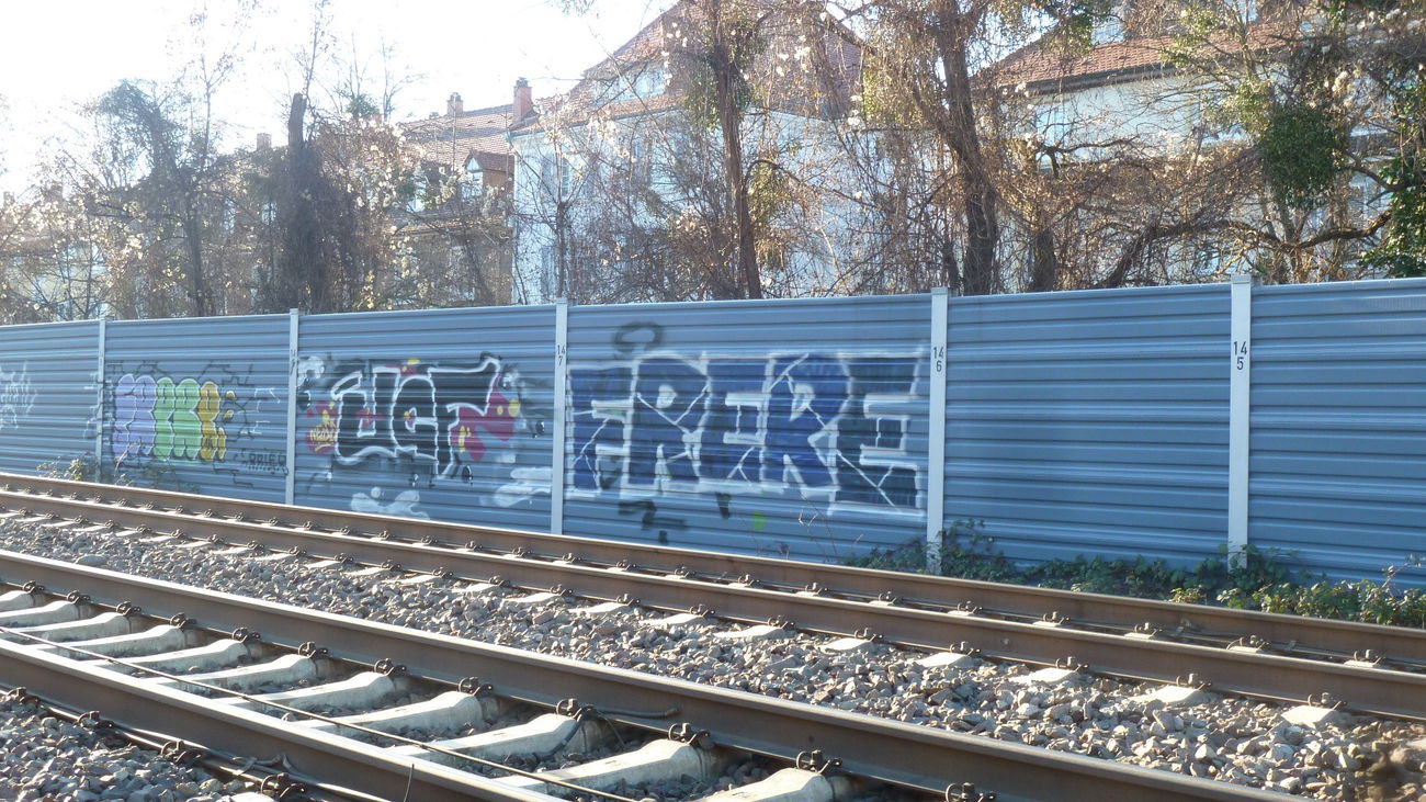 Graffiti Bombing - Photo by FameBalken