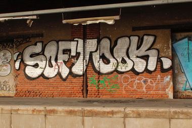 Graffiti Bombing - Photo by FameBalken