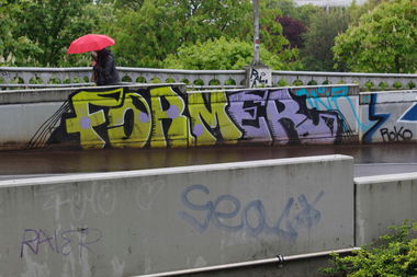 Graffiti Bombing - Photo by FameBalken