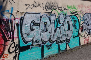 Graffiti Bombing - Photo by FameBalken