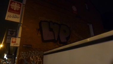 Graffiti Bombing - Photo by FameBalken