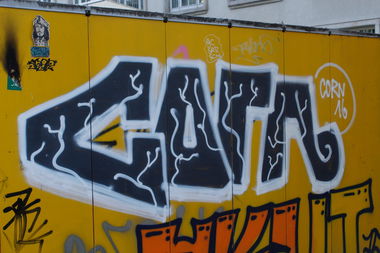 Graffiti Bombing - Photo by FameBalken