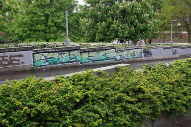 Graffiti Bombing - Photo by FameBalken