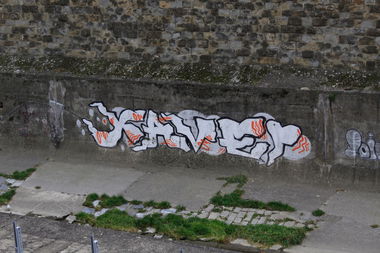 Graffiti Bombing - Photo by FameBalken