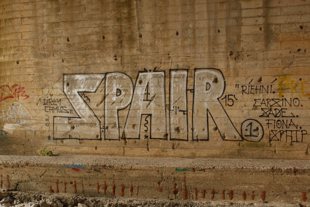 Graffiti Bombing - Photo by FameBalken