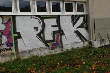 Graffiti Bombing - Photo by FameBalken