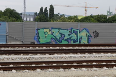 Graffiti Bombing - Photo by FameBalken