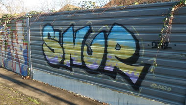 Graffiti Bombing - Photo by FameBalken