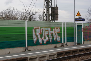 Graffiti Bombing - Photo by FameBalken