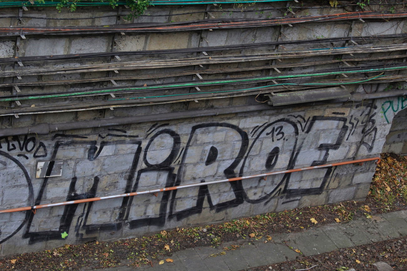 Graffiti Bombing - Photo by FameBalken