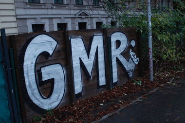 Graffiti Bombing - Photo by FameBalken