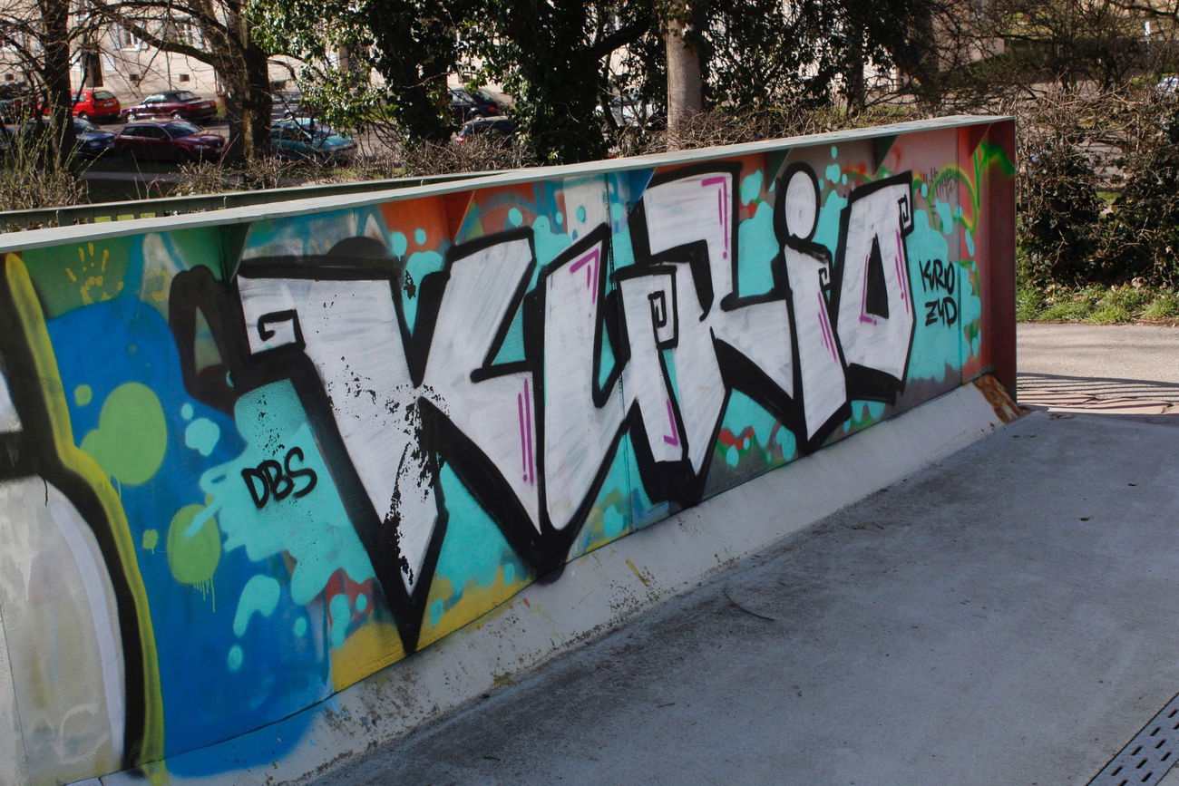 Graffiti Bombing - Photo by FameBalken