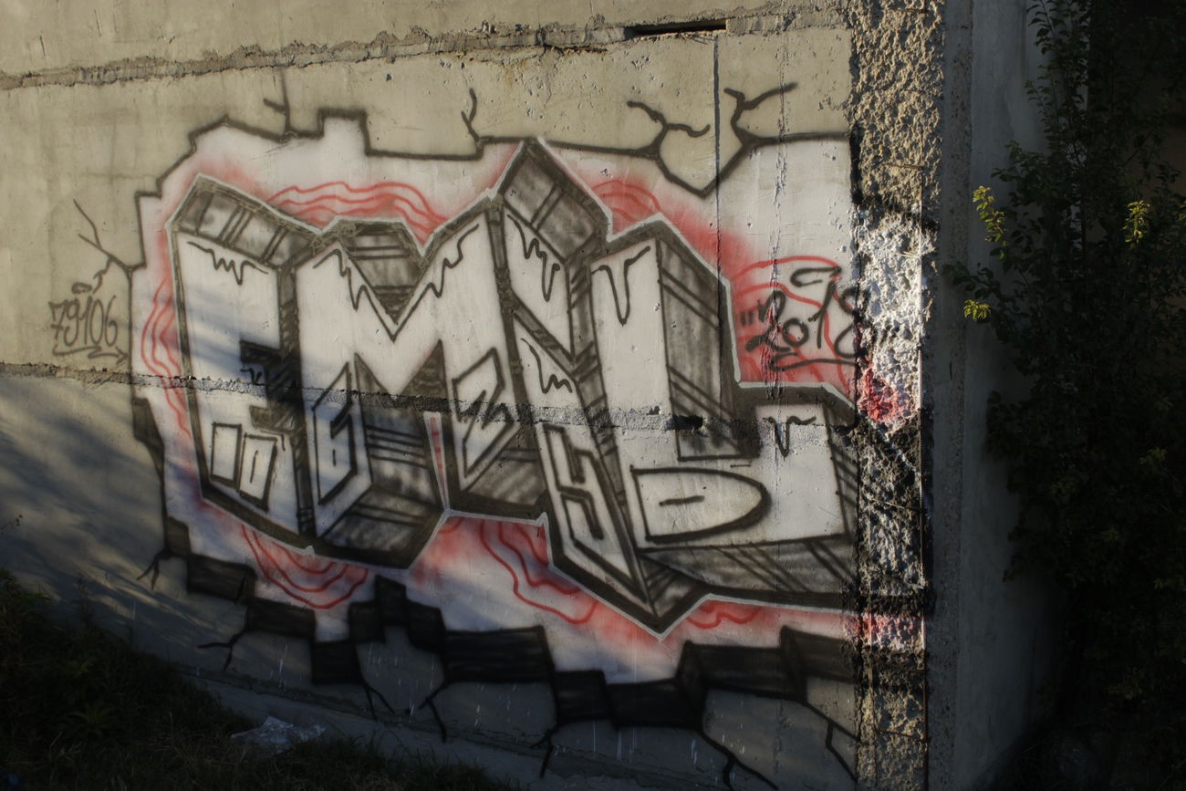 Graffiti Wall - Photo by FameBalken