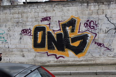 Graffiti Bombing - Photo by FameBalken