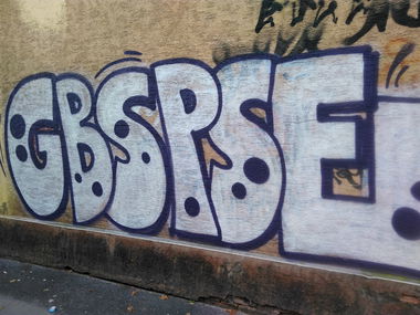 Graffiti Bombing - Photo by FameBalken