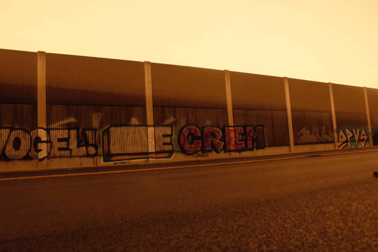 Graffiti Bombing - Photo by FameBalken