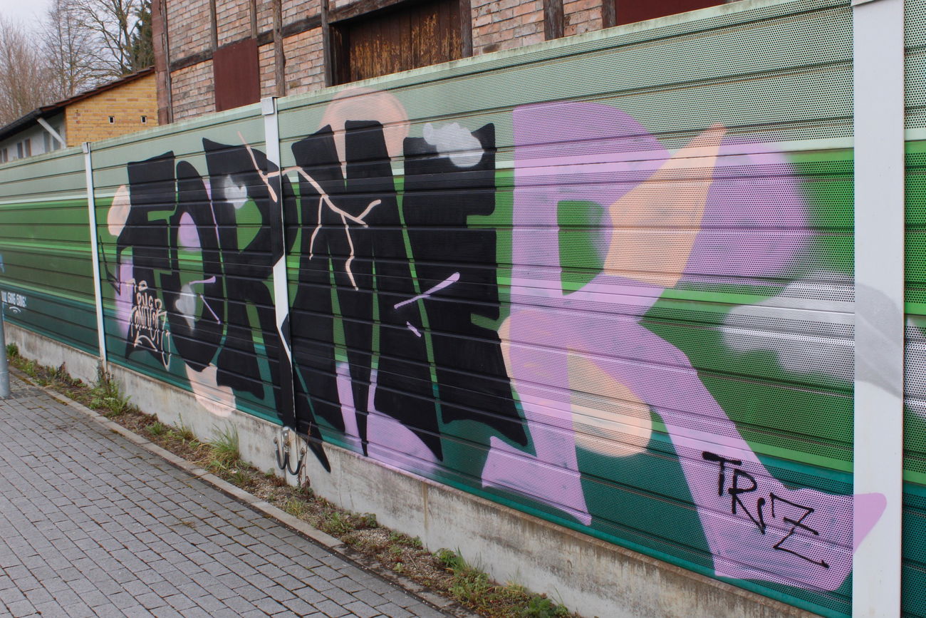 Graffiti Bombing - Photo by FameBalken