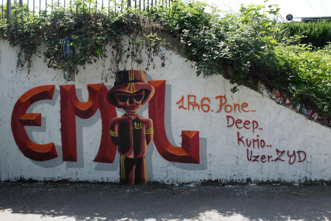 Graffiti Wall - Photo by FameBalken