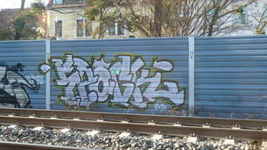 Graffiti Bombing - Photo by FameBalken