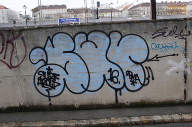 Graffiti Bombing - Photo by FameBalken